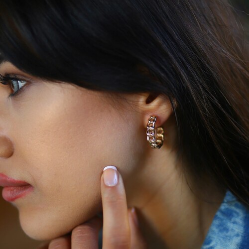 By Golden House - Örgü Küpe