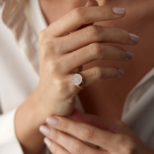 By Golden House - Ottagono Pırlanta Yüzük By Golden House - Ottagono Pırlanta Yüzük