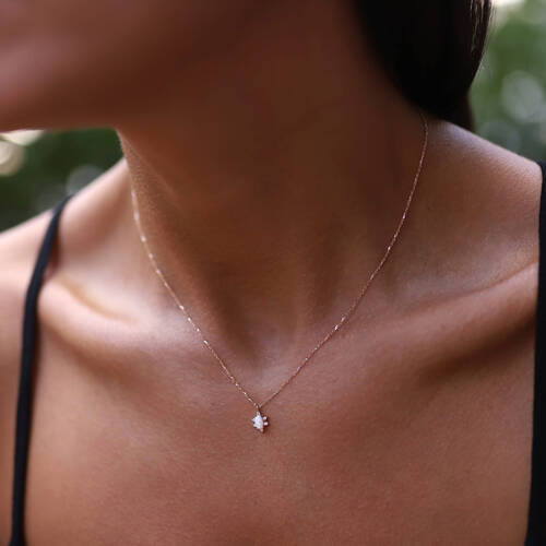 By Golden House - Oval Opal Kolye (1)