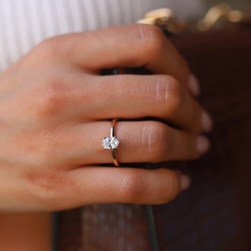 By Golden House - Oval Tek Taş Pırlanta Yüzük