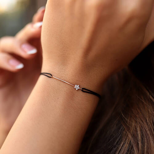 By Golden House - Peri Yıldızı İpli Bileklik By Golden House - Peri Yıldızı İpli Bileklik