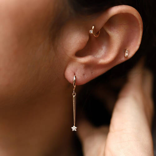 By Golden House - Peri Yıldızı Küpe