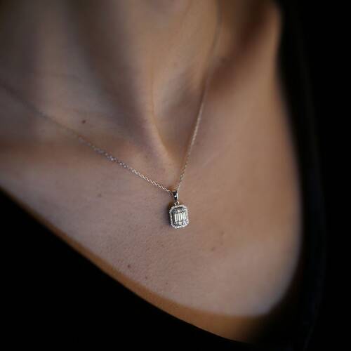 By Golden House - Pırlanta Baget Kolye (1)