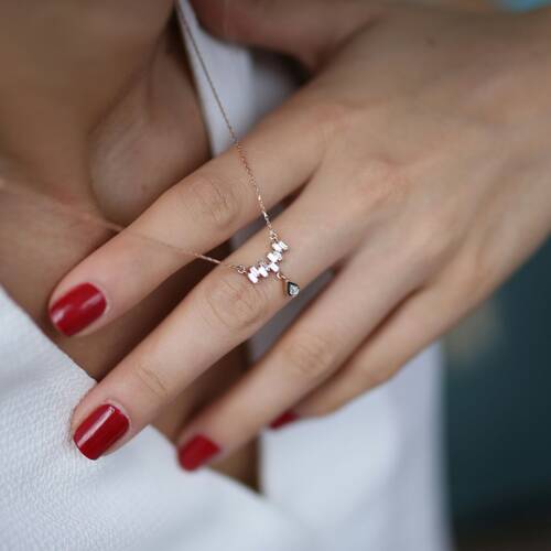 By Golden House - Pırlanta Baget ve Damla Taşlı Kolye (1)