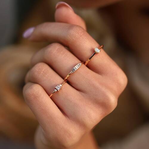 By Golden House - Pırlanta Baget Yüzük Kombin By Golden House - Pırlanta Baget Yüzük Kombin