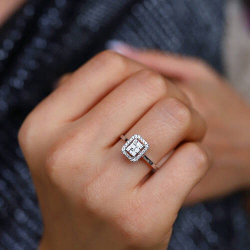 By Golden House - Pırlanta Baget Yüzük