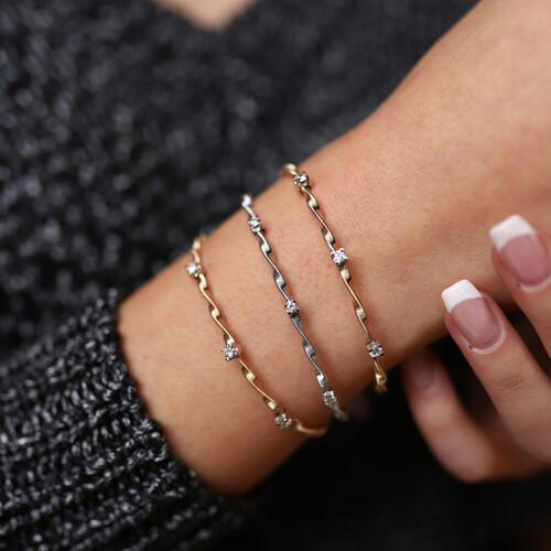 By Golden House - Pırlanta Helezon Burgu Bilezik By Golden House - Pırlanta Helezon Burgu Bilezik