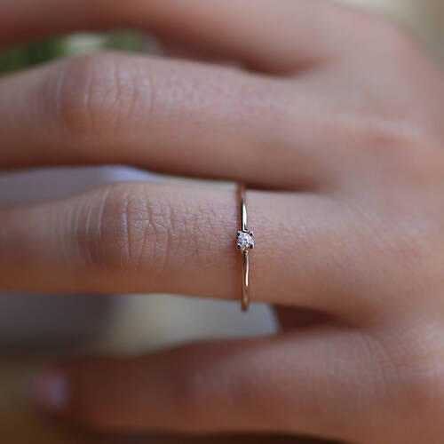 By Golden House - Pırlanta Mini Tek Taş Yüzük (1)