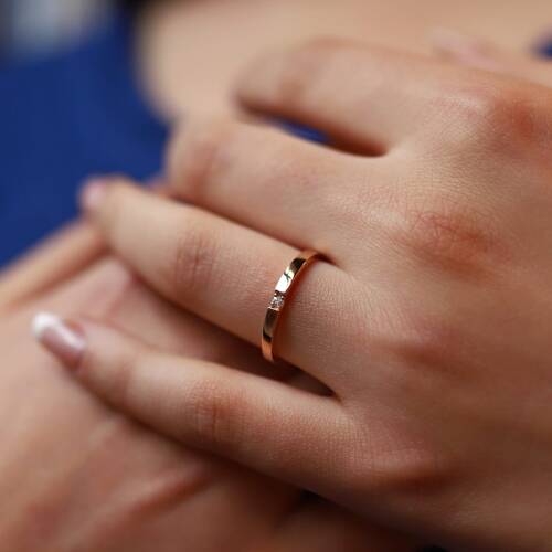 By Golden House - Pırlanta Mini Tektaş Yüzük