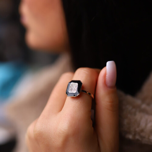 By Golden House - Pırlanta Oktagon Mine Yüzük (1) By Golden House - Pırlanta Oktagon Mine Yüzük (1)