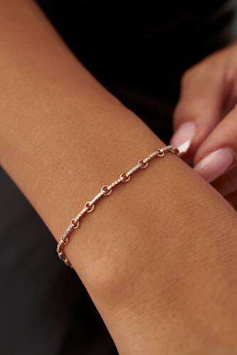 By Golden House - Line Pırlanta Bileklik