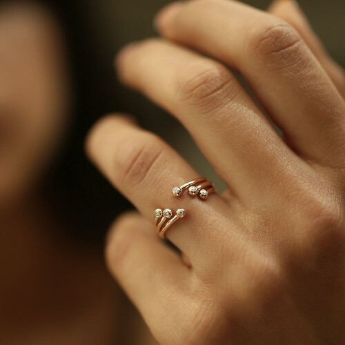 By Golden House - Pırlanta Sarmaşık Yüzük By Golden House - Pırlanta Sarmaşık Yüzük