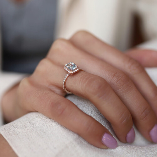 By Golden House - Pırlanta Sky Blue Yüzük (1) By Golden House - Pırlanta Sky Blue Yüzük (1)