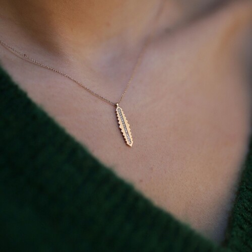 By Golden House - Pırlanta Yaprak kolye