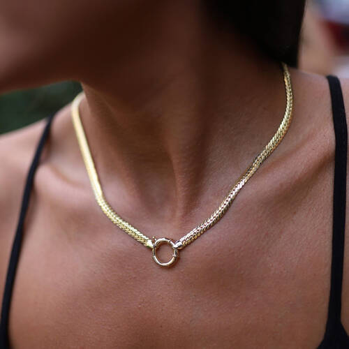 By Golden House - Piton Kolye