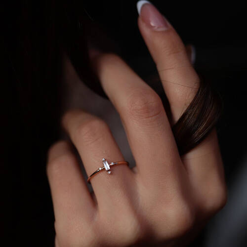 By Golden House - Plus Baget Pırlanta Yüzük (1)