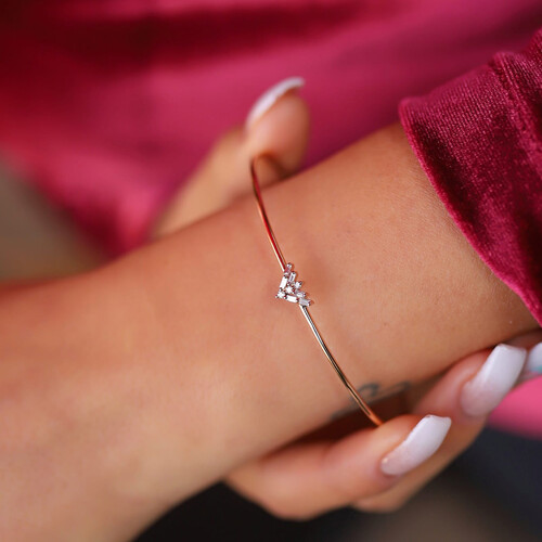 By Golden House - Prizma Baget Pırlanta Bilezik (1) By Golden House - Prizma Baget Pırlanta Bilezik (1)