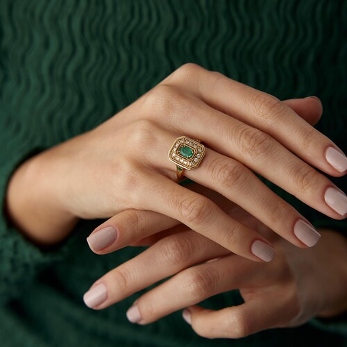 By Golden House - Queen Green Pırlanta Yüzük By Golden House - Queen Green Pırlanta Yüzük