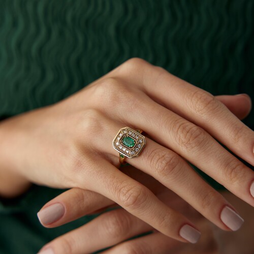 By Golden House - Queen Green Pırlanta Yüzük (1) By Golden House - Queen Green Pırlanta Yüzük (1)