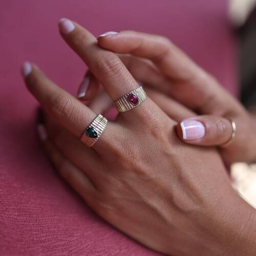 By Golden House - Renkli Taşlı Çizgili Yüzük