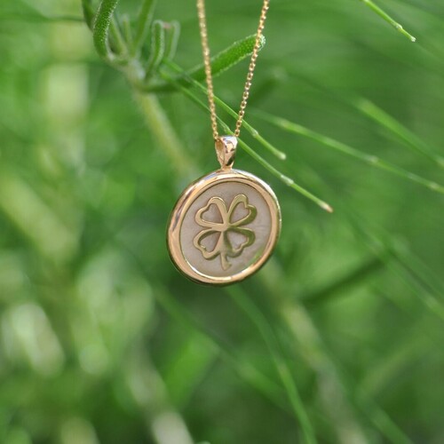 By Golden House - Sedef Mine Yonca Kolye By Golden House - Sedef Mine Yonca Kolye