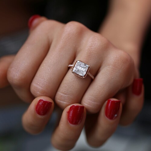 By Golden House - Serpme Baget Pırlanta Yüzük By Golden House - Serpme Baget Pırlanta Yüzük