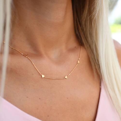 By Golden House - Sıra Kalp Kolye