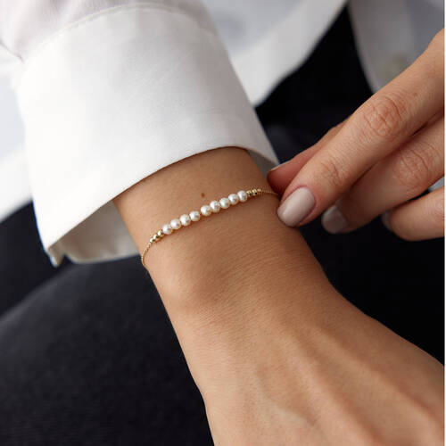 By Golden House - Sıralı İnci Bileklik (1) By Golden House - Sıralı İnci Bileklik (1)