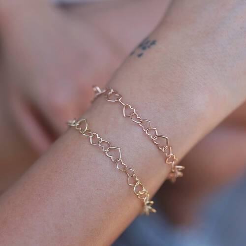 By Golden House - Sıralı Kalp Bileklik (1)