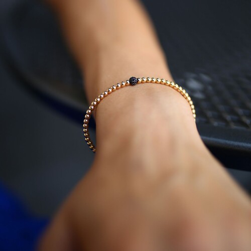 By Golden House - Siyah Taşlı Top Top Bilezik (1)