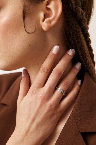 By Golden House - Slim Kemer Pırlanta Yüzük By Golden House - Slim Kemer Pırlanta Yüzük