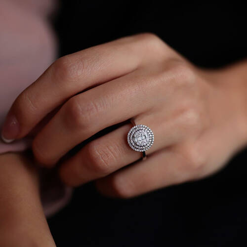 By Golden House - Switch Baget Pırlanta Yüzük