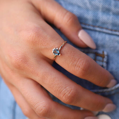 By Golden House - Taç London Blue Pırlanta Yüzük