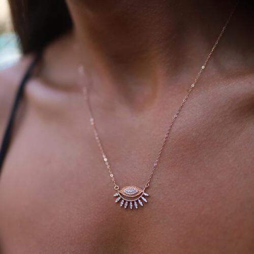 By Golden House - Taşlı Kirpik Kolye By Golden House - Taşlı Kirpik Kolye