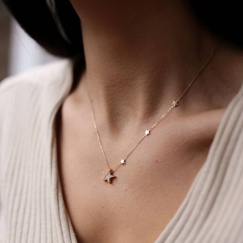 By Golden House - Taşlı Yıldız Kümesi Kolye