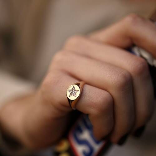 By Golden House - Taşlı Yıldız Şövalye Yüzük