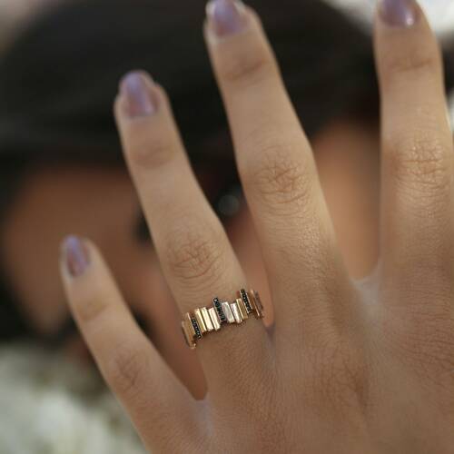 By Golden House - Taşlı Zikzak Yüzük