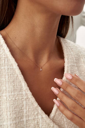 By Golden House - Tiny Pırlanta Harf Kolye (1)