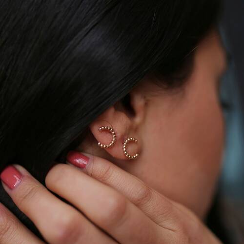 By Golden House - Top Top C Küpe (1)