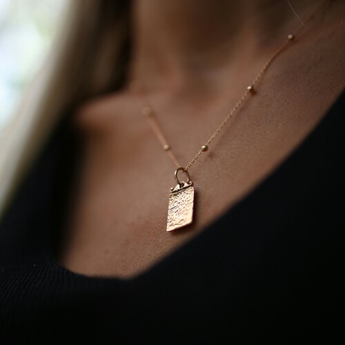 By Golden House - Top Zincirli Ayetel Kürsi Kolye (1) By Golden House - Top Zincirli Ayetel Kürsi Kolye (1)