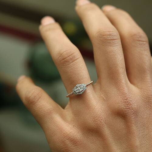 By Golden House - Trapez Baget Pırlanta Yüzük (1)