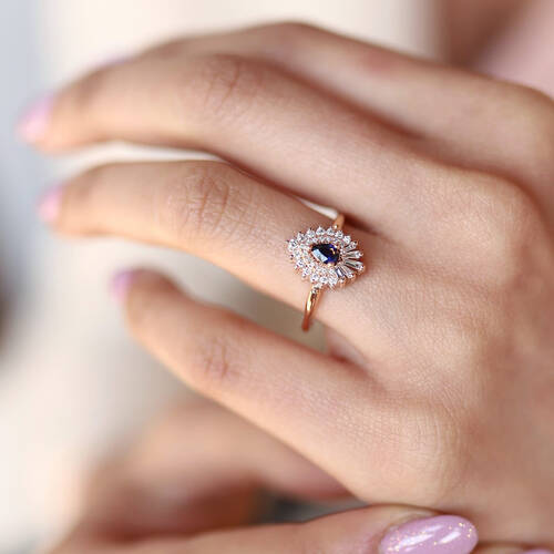 By Golden House - Trapez Baget Pırlantalı Safir Yüzük