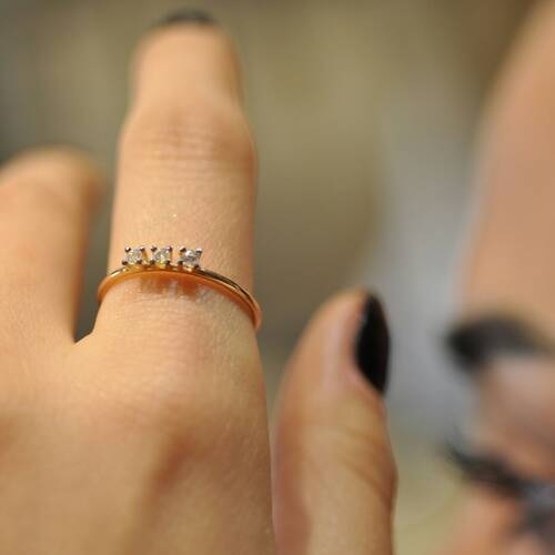 By Golden House - Tria Tırnaklı Yüzük