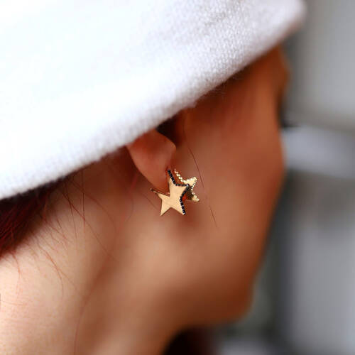 By Golden House - Üç Boyutlu Yıldız Küpe Kombin