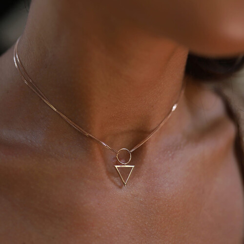 By Golden House - Üçgen Choker Kolye By Golden House - Üçgen Choker Kolye