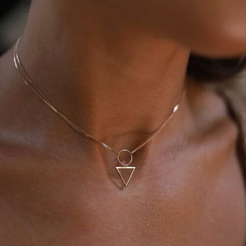 By Golden House - Üçgen Choker Kolye By Golden House - Üçgen Choker Kolye