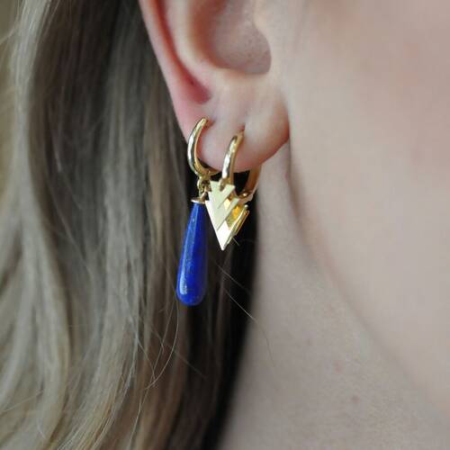 By Golden House - Üçgen Pul Küpe