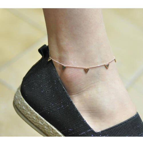 By Golden House - Üçgen Tasarım Halhal