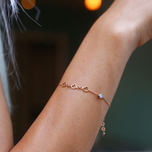 By Golden House - Üçlü Kalp Bileklik By Golden House - Üçlü Kalp Bileklik