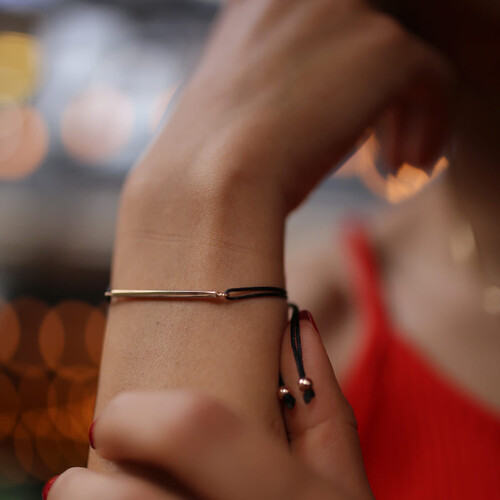 By Golden House - Uzun Kibrit Çöpü İpli Bileklik